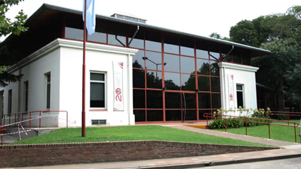 La UNQ dictará el Diploma de Posgrado en Cannabis, Enteógenos y Políticas de drogas