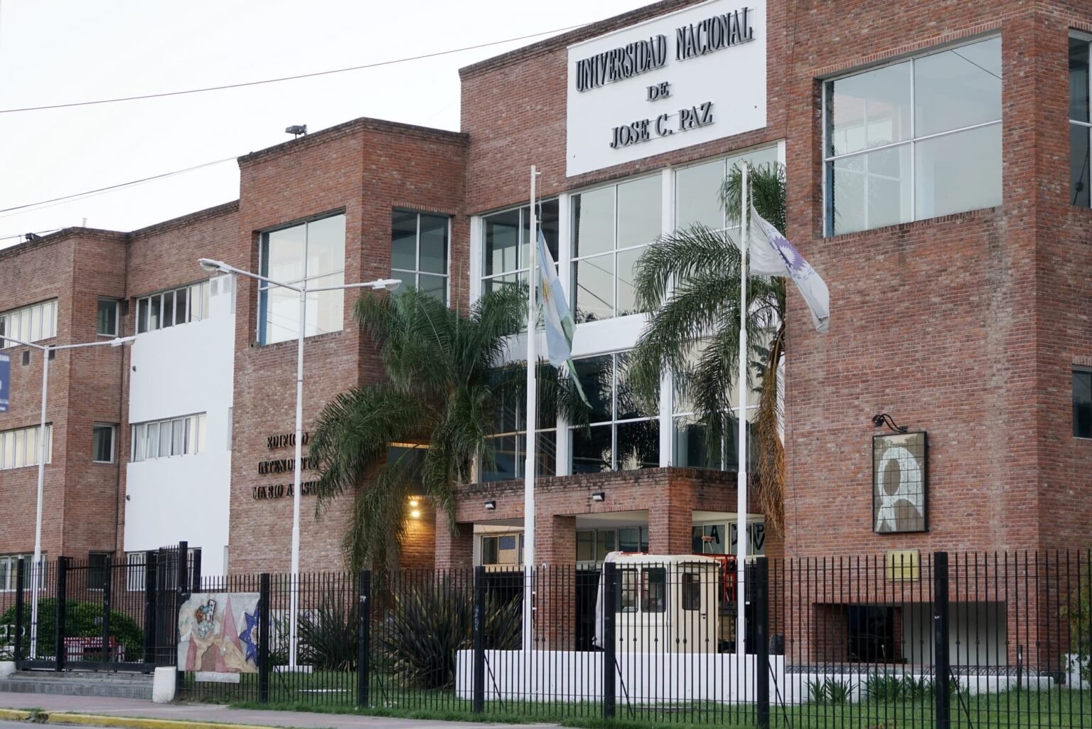 Mamá Cultiva Argentina y UNPAZ se unen para lanzar una diplomatura en cannabis para la salud