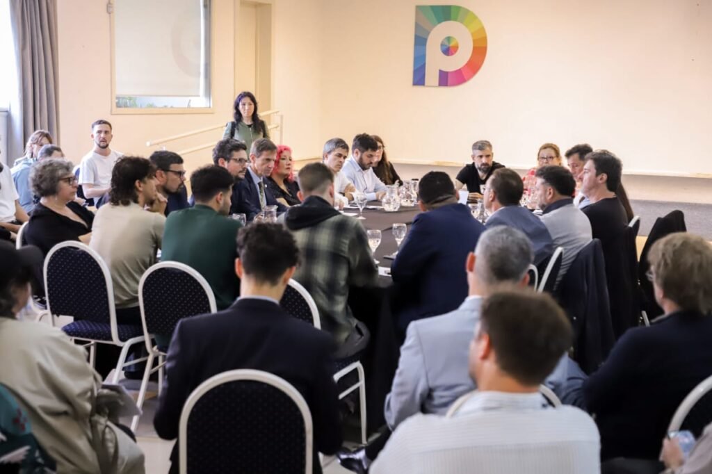 La Defensoría del Pueblo de CABA presentó un informe sobre el REPROCANN